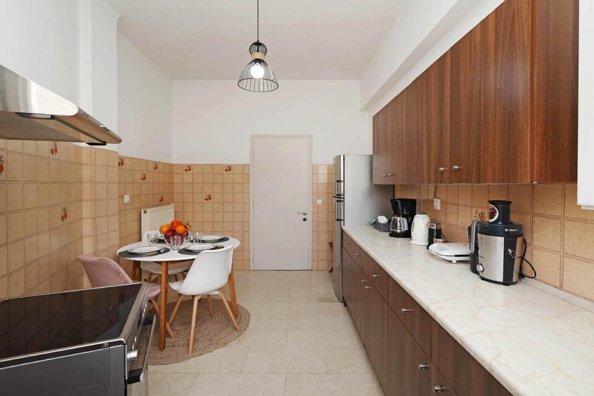 Suburban Casa *