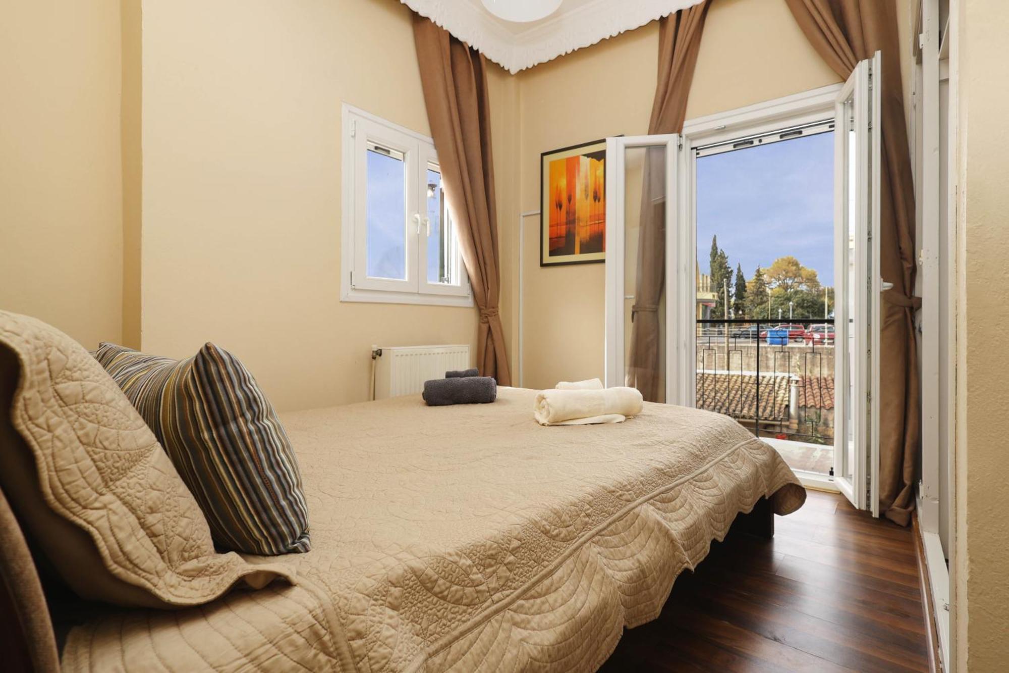 Suburban Casa Apartment *